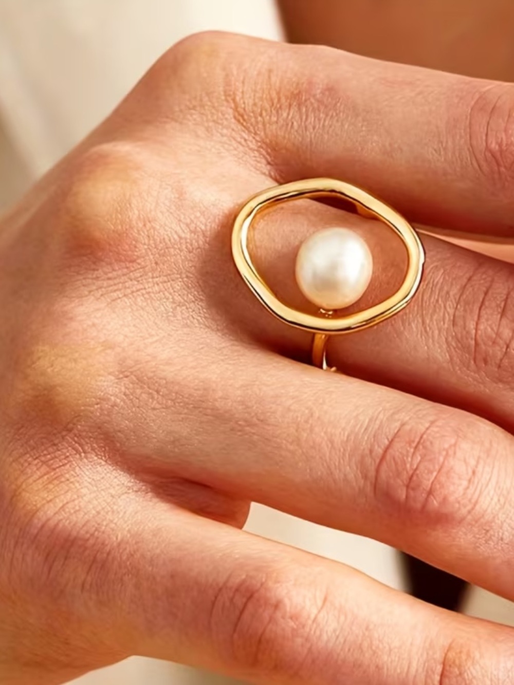 18K Gold Freshwater Pearl High End Ring